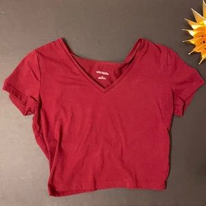 Maroon cropped t shirt